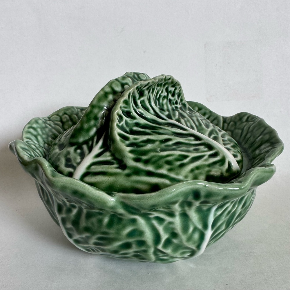 Bordallo Pinheiro Cabbage Bowl with Lid, Small Tureen Green, Rare HTF Piece!